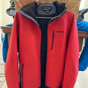 Patagonia R1 Jacket
